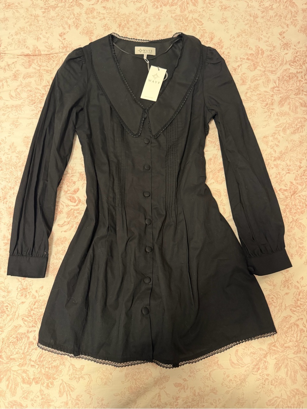 Wayf Black Button-Front Long Sleeve Mini Dress with Lace Trim